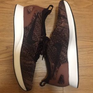 Nike sneakers WORN ONCE!!